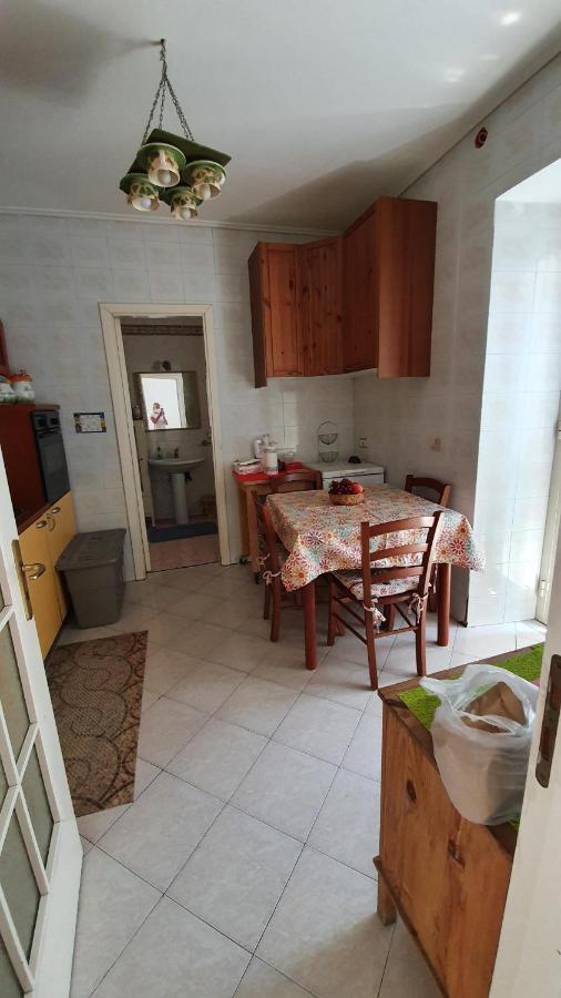 Apartamento Casa Rosi Nel Cuore Di Napoli Exterior foto