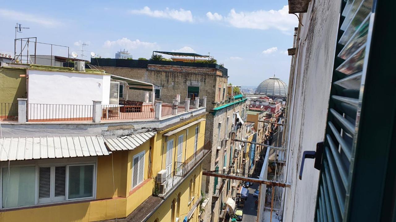 Apartamento Casa Rosi Nel Cuore Di Napoli Exterior foto
