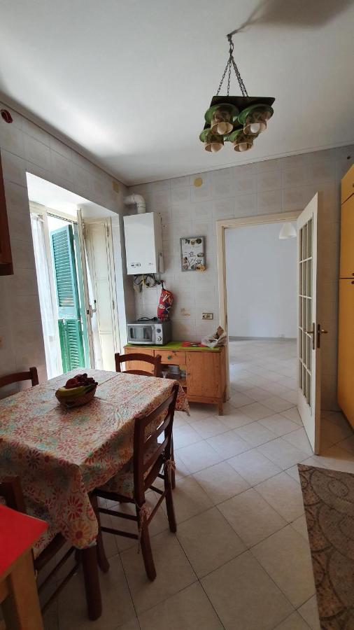 Apartamento Casa Rosi Nel Cuore Di Napoli Exterior foto